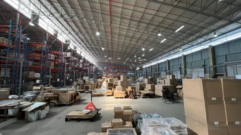 Linbro Business Park, 10 Milkyway Ave